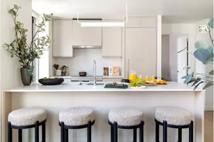 300 E 50th St, New York, NY 10022 - Photo 6