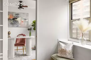 233 E 70th St, New York, NY 10021 - Photo 4