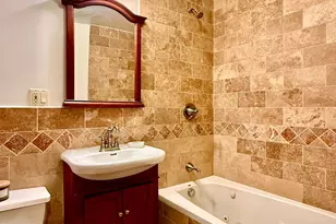198 Monitor St, New York City, NY 11222 - Photo 8