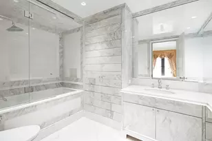 322 E 57th St, New York City, NY 10022 - Photo 4