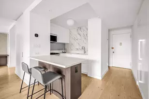 360 W 22nd St, New York City, NY 10011 - Photo 4