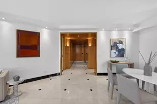 146 W 57th St, New York City, NY 10019 - Photo 4