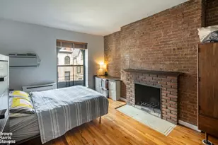 322 W 80th St, New York, NY 10024 - Photo 16