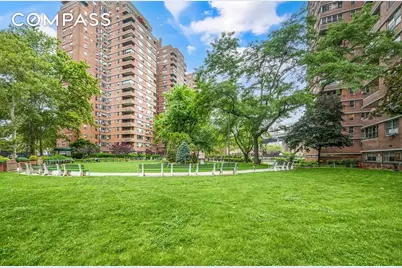 455 Fdr Drive #B405, New York, NY 10002 - Photo 16