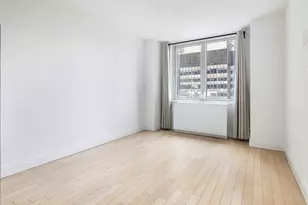 212 E 47th St, New York, NY 10017 - Photo 1