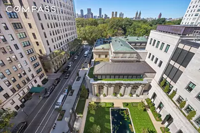 15 E 70th Street #PHB, New York City, NY 10021 - Photo 34