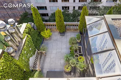 15 E 70th Street #PHB, New York City, NY 10021 - Photo 30