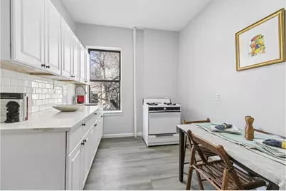 353 W 117th Street #4E, New York City, NY 10026 - Photo 6