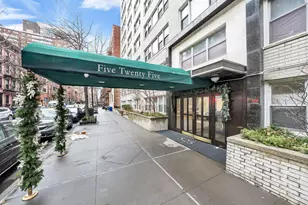 525 E 82nd St, New York City, NY 10028 - Photo 18