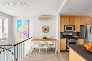 304 W 88th St, New York City, NY 10024 - Photo 4