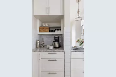 77 Bleecker Street #811, New York, NY 10012 - Photo 8