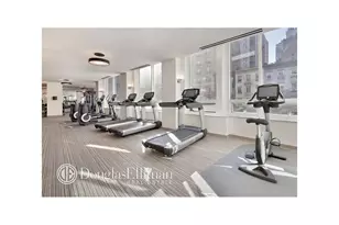 300 E 23rd St, New York, NY 10010 - Photo 10