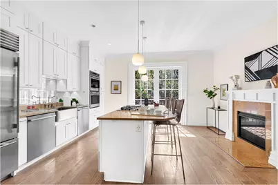 806 Halsey Street, New York City, NY 11233 - Photo 2