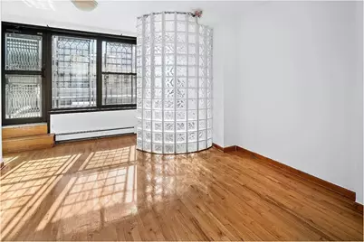 1005 2nd Avenue #3, New York City, NY 10022 - Photo 8