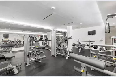 303 E 33rd Street #3A, New York City, NY 10016 - Photo 10