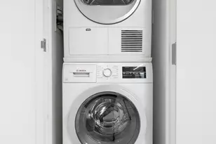 303 E 33rd St, New York City, NY 10016 - Photo 6