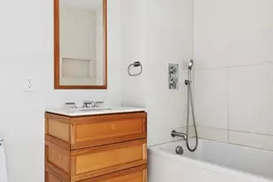 37-14 34th St, Long Island City, NY 11101 - Photo 2