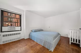 210 E Broadway, New York City, NY 10002 - Photo 12