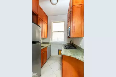1060 Park Avenue #9B, New York City, NY 10128 - Photo 2