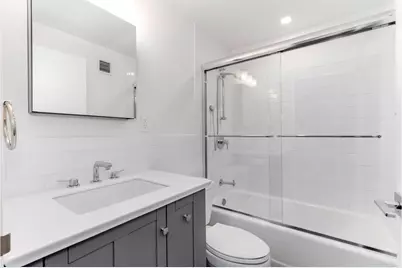 150 W 51st Street #2116, New York City, NY 10019 - Photo 8