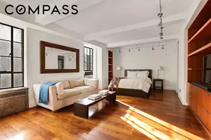 340 W 57th St, New York City, NY 10019 - Photo 4
