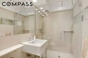340 W 57th St, New York City, NY 10019 - Photo 8