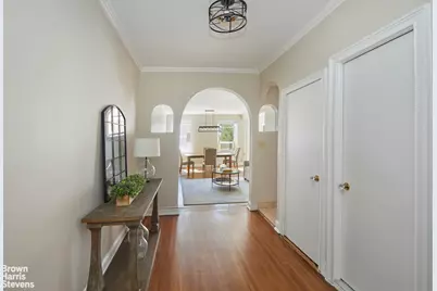 8701 Shore Road #526, New York City, NY 11209 - Photo 4