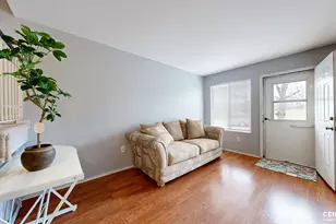 32 Aspen Knolls Way, New York City, NY 10312 - Photo 4