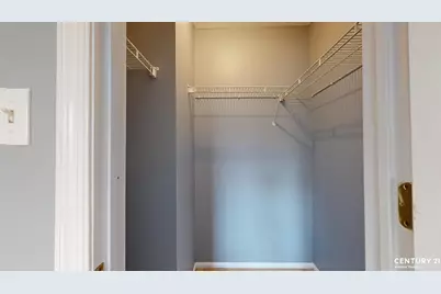 32 Aspen Knolls Way, New York City, NY 10312 - Photo 16