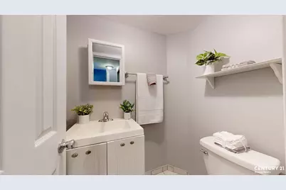 32 Aspen Knolls Way, New York City, NY 10312 - Photo 6