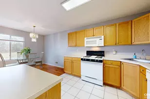 32 Aspen Knolls Way, New York City, NY 10312 - Photo 10