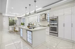 433 E 74th St, New York City, NY 10021 - Photo 10