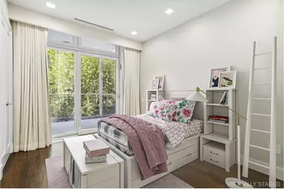 433 E 74th Street #GARDEN, New York City, NY 10021 - Photo 18