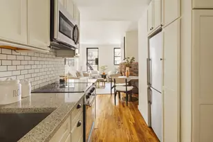 410 W 25th St, New York City, NY 10001 - Photo 2