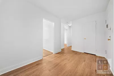 415 Grand Street #E405, New York City, NY 10002 - Photo 8