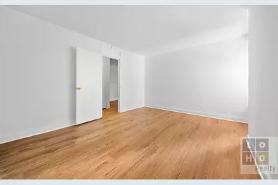 415 Grand Street #E405, New York City, NY 10002 - Photo 16