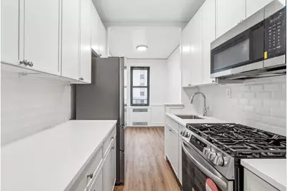 860 Grand Concourse #6M, Bronx, NY 10451 - Photo 2