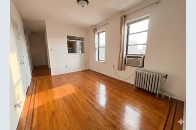 27-08 39th Avenue #5F, Long Island City, NY 11101 - Photo 4