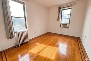 27-08 39th Ave, Long Island City, NY 11101 - Photo 6