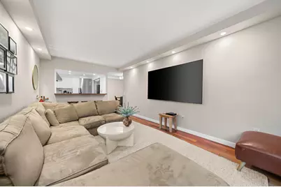 121 E 23rd Street #7D, New York, NY 10010 - Photo 2