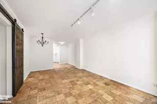 16 W 16th St, New York City, NY 10011 - Photo 4