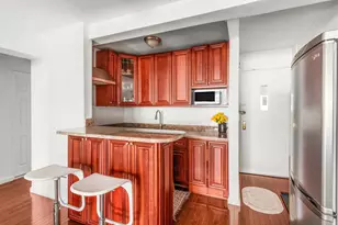 408 W 57th St, New York, NY 10019 - Photo 12