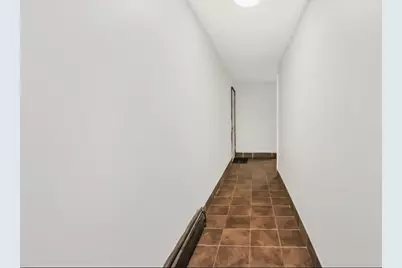 3219 Lurting Avenue, Bronx, NY 10469 - Photo 6