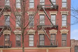 354 W 12th St, New York City, NY 10014 - Photo 6