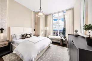 217 W 57th St, New York City, NY 10019 - Photo 8