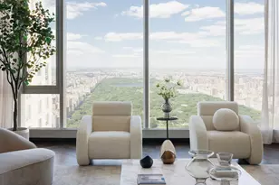 217 W 57th St, New York, NY 10019 - Photo 2