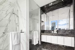 217 W 57th St, New York City, NY 10019 - Photo 6