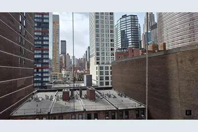 240 E 55th Street #9-H, New York City, NY 10022 - Photo 6