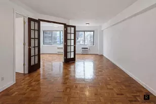240 E 55th St, New York City, NY 10022 - Photo 2