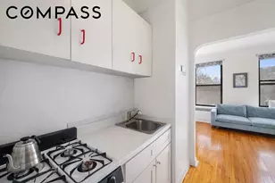101 W 80th St, New York City, NY 10024 - Photo 2